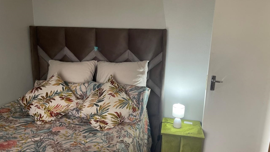 2 Bedroom Property for Sale in Forest Hill Eastern Cape